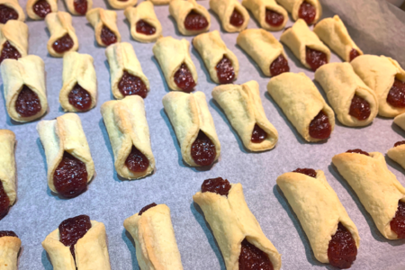 Goiabinhas - beliscões de goiaba - Biscuits à la pâte de goyave