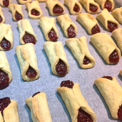Goiabinhas - beliscões de goiaba - Biscuits à la pâte de goyave