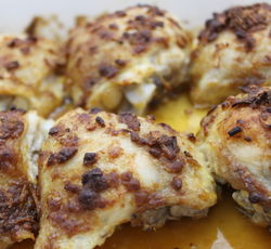 Des hauts de cuisse de poulet rôtis au four