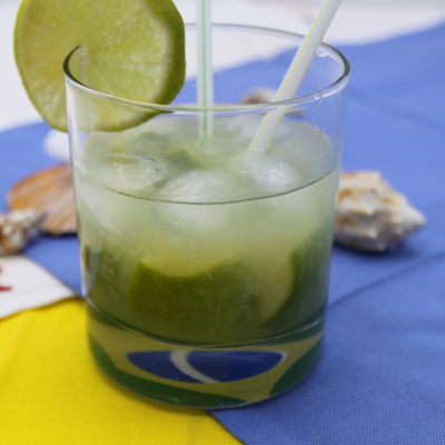 Caipirinha, le cocktail brésilien le plus célèbre.