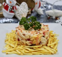 Salpicão servi comme entrée lors d'un repas de Noël