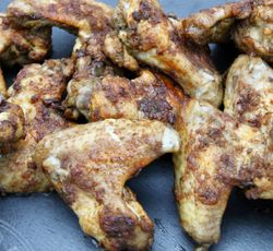 Ailes de poulet grillées au four style barbecue
