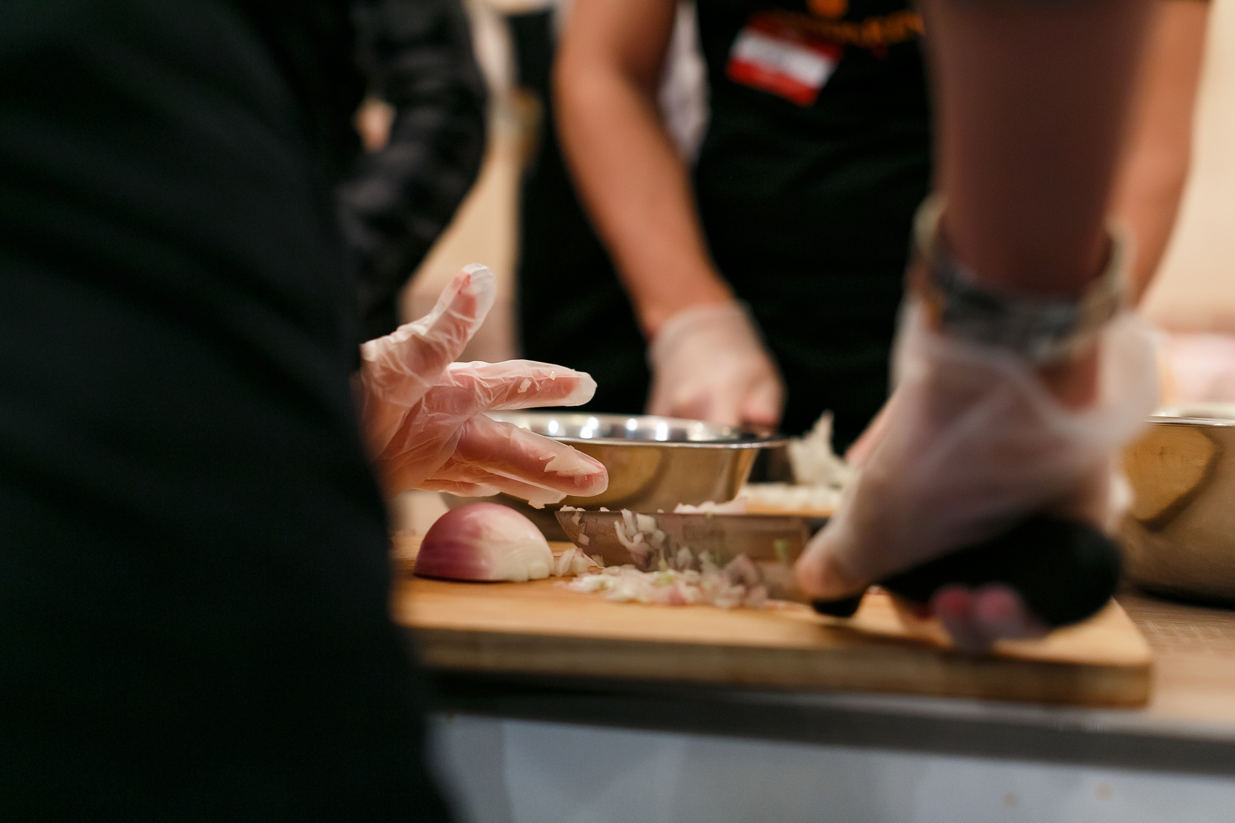 Renforcez la cohésion d'équipe avec les ateliers culinaires de la